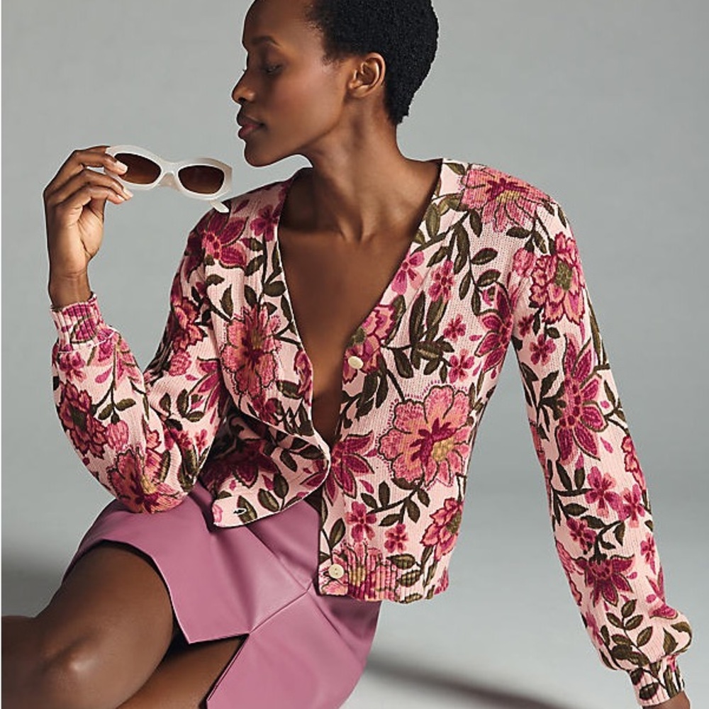 Kachel Floral Pink Cardigan Cropped Sweater || Anthropologie